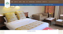 Desktop Screenshot of hoteljumolhari.com